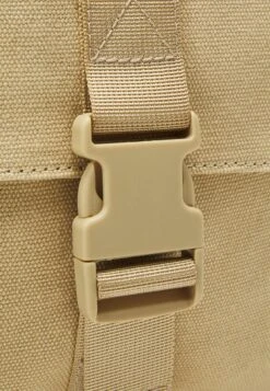 Pier One UNISEX - Tagesrucksack - Sand -Pier One Verkaufsgeschäft 0025177efb294793b6e366b06562c6a4