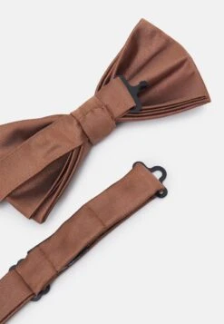 Pier One SET - Sonstige Accessoires - Brown 13 Pier One SET - Sonstige Accessoires - Brown -Pier One Verkaufsgeschäft 0206dcf091504226a1d5e535ccac58ea