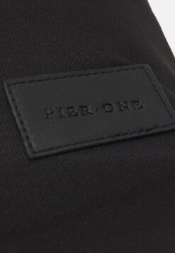 Pier One UNISEX - Tagesrucksack - Black -Pier One Verkaufsgeschäft 0b20660535454913ab25683652ed8f95