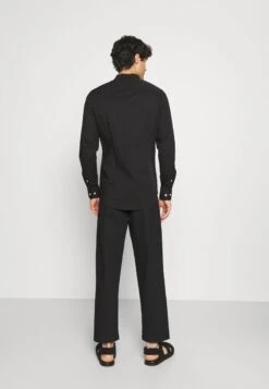 Pier One Hemd - Black 10 Pier One Hemd - Black -Pier One Verkaufsgeschäft 0baebc4f5c6545e38aaa3b4f90cebbda