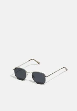 Pier One UNISEX - Sonnenbrille - Black/silver-coloured -Pier One Verkaufsgeschäft 1be30f00c6c4442cbca038c2a30715c8 1