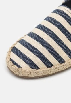 Pier One UNISEX - Espadrille - Dark Blue/white 13 Pier One UNISEX - Espadrille - Dark Blue/white -Pier One Verkaufsgeschäft 1dddba693bd742ebac55099bf5cd73d6