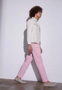 Pier One RENA ESPADRILLE UNISEX - Espadrille - White/blue 11 Pier One RENA ESPADRILLE UNISEX - Espadrille - White/blue -Pier One Verkaufsgeschäft 2019c9c2dda14949ae2c89ecc67e4384