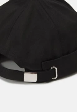 Pier One Cap - Black -Pier One Verkaufsgeschäft 242bb431518647b4b9c15b1330b4a861