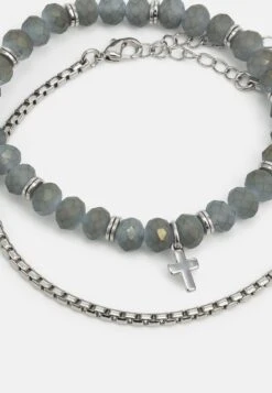 Pier One 2 PACK - Armband - Silver-coloured -Pier One Verkaufsgeschäft 2760b860f16a4919b3aca43a3332a0a6