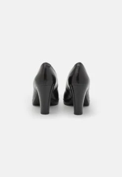 Pier One LEATHER - Plateaupumps - Black -Pier One Verkaufsgeschäft 2c7d6f052da640b09332383efd7d89b8