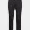 Pier One Jogginghose - Black -Pier One Verkaufsgeschäft 380710406b244e7ea73d6fc140c1c2b0