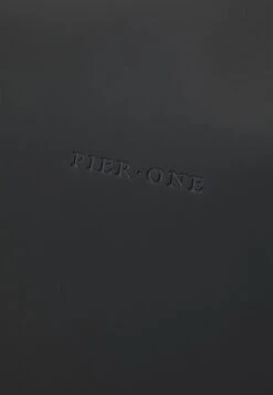 Pier One UNISEX - Weekender - Black -Pier One Verkaufsgeschäft 39fdb5f7c20b4ea7b31fc65b27656f6d