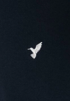 Pier One PIQUE EMBRO DETAIL - T-Shirt Basic - Dark Blue -Pier One Verkaufsgeschäft 421eaf6ab4a14994be819750c9b8e6d4