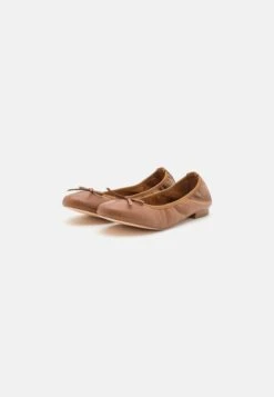Pier One LEATHER - Klassischer Ballerina - Cognac -Pier One Verkaufsgeschäft 423dda3ca2834c0da9a6344c8e9fe28c