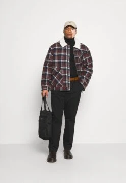 Pier One Strickpullover - Black -Pier One Verkaufsgeschäft 443bbee72cd346ccaa4bab6e6747bd26