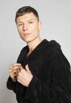 Pier One Bademantel - Black 11 Pier One Bademantel - Black -Pier One Verkaufsgeschäft 46ddd89e67e647d9a552c22e74d82b35