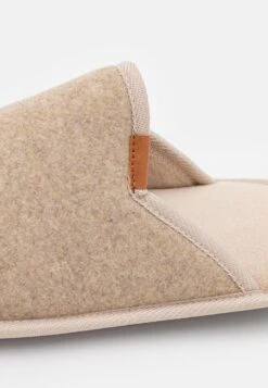 Pier One Hausschuh - Beige 13 Pier One Hausschuh - Beige -Pier One Verkaufsgeschäft 4bb8e183218649be8d160cd154643fa0