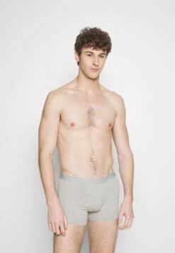 Pier One 6 PACK - Panties - Black/dark Blue/white 10 Pier One 6 PACK - Panties - Black/dark Blue/white -Pier One Verkaufsgeschäft 4d1ab8390315423fb3a0ce587965879c