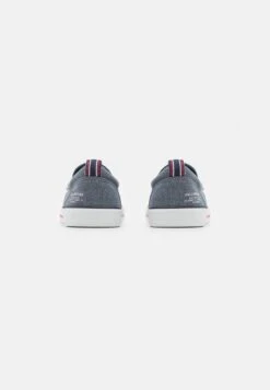 Pier One UNISEX - Sneaker Low - Dark Blue -Pier One Verkaufsgeschäft 4e723c8cacc7476bacc887b1da86a4ae