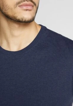 Pier One 4 PACK - T-Shirt Basic - Black/white/blue -Pier One Verkaufsgeschäft 5847a37145c74e25a85f71f4653216cb