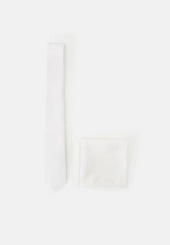 Pier One SET - Einstecktuch - White 12 Pier One SET - Einstecktuch - White -Pier One Verkaufsgeschäft 5eddd03d9d5044e69d5a5bf6d230024e 1