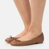 Pier One LEATHER - Klassischer Ballerina - Cognac -Pier One Verkaufsgeschäft 638bad1c376a4cf28ef5558d8001a817