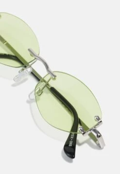 Pier One UNISEX - Sonnenbrille - Green -Pier One Verkaufsgeschäft 6c5660cb198a4273a5c8fcc982a3d0e1