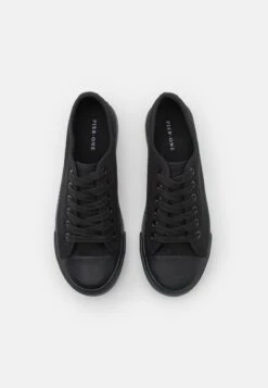 Pier One UNISEX - Sneaker Low - Black -Pier One Verkaufsgeschäft 6ff335784c244dbbb52a8647a4d0a9f1