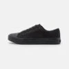 Pier One UNISEX - Sneaker Low - Black 1 Pier One UNISEX - Sneaker Low - Black -Pier One Verkaufsgeschäft 7422c1aa6e4e4535a43eb3518f13c772