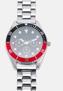 Pier One Chronograph - Silver-coloured 11 Pier One Chronograph - Silver-coloured -Pier One Verkaufsgeschäft 74b842106cd14c8b9368019d31bf7b54