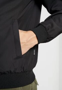 Pier One Bomberjacke - Black 13 Pier One Bomberjacke - Black -Pier One Verkaufsgeschäft 785de7e873654e248854c6583672cfa7