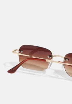 Pier One UNISEX - Sonnenbrille - Brown -Pier One Verkaufsgeschäft 88c957b2f73c44b79ffe997259c1c60e