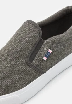 Pier One UNISEX - Sneaker Low - Grey -Pier One Verkaufsgeschäft 8a4965b673914b6e847d91199f0f296d