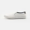 Pier One UNISEX - Sneaker Low - White 2 Pier One UNISEX - Sneaker Low - White -Pier One Verkaufsgeschäft a2d9224fecc9489b9c21dcabb56c4919