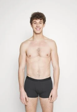 Pier One 6 PACK - Panties - Black/dark Blue/white 11 Pier One 6 PACK - Panties - Black/dark Blue/white -Pier One Verkaufsgeschäft a3cf23eb550142d49413416d8ef8213e