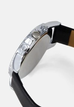 Pier One Uhr - Black/silver-coloured -Pier One Verkaufsgeschäft a405f32d91574594bfe0eb57bcbec044