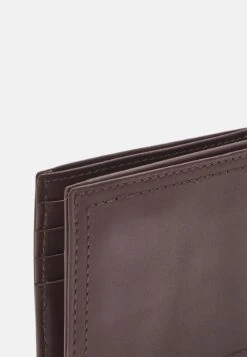 Pier One LEATHER - Geldbörse - Brown 11 Pier One LEATHER - Geldbörse - Brown -Pier One Verkaufsgeschäft b0ed59e8ec6c4e5cbc7aac8494365be2