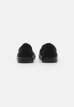 Pier One UNISEX - Slipper - Black 10 Pier One UNISEX - Slipper - Black -Pier One Verkaufsgeschäft b3086ad5a87545b591af413b2e38fb22