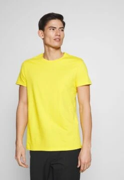 Pier One 5 PACK - T-Shirt Basic - Olive/ White/ Navy /yellow /black 13 Pier One 5 PACK - T-Shirt Basic - Olive/ White/ Navy /yellow /black -Pier One Verkaufsgeschäft c50c887c9e5746a4b36cae7e276005e1