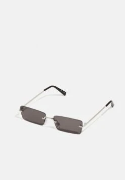 Pier One UNISEX - Sonnenbrille - Black -Pier One Verkaufsgeschäft c77273b615bf49abb847ff5f87ec742d 4