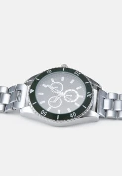 Pier One UNISEX - Uhr - Silver-coloured/green -Pier One Verkaufsgeschäft cd939269d4a648bcae4e5d43b23c8847