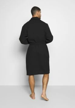 Pier One Bademantel - Lack 10 Pier One Bademantel - Lack -Pier One Verkaufsgeschäft d614789e87404273b6304883ac5a35bf