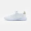 Pier One Sneaker Low - White 1 Pier One Sneaker Low - White -Pier One Verkaufsgeschäft f45c1df5697447cf9e2846e5586daff6