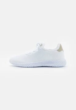 Pier One Sneaker Low - White
