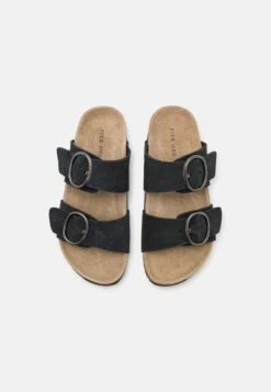 Pier One LEATHER - Pantolette Flach - Black -Pier One Verkaufsgeschäft f762b063845c4843883c27c4f0d2172d